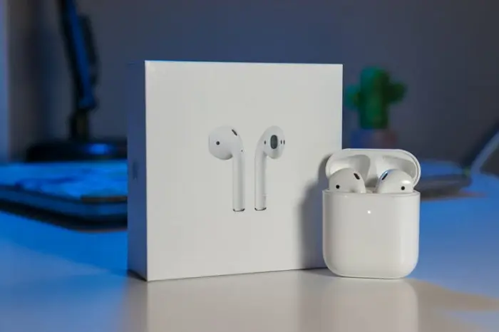 هدفون بلوتوثی اپل مدل AirPods New Generation