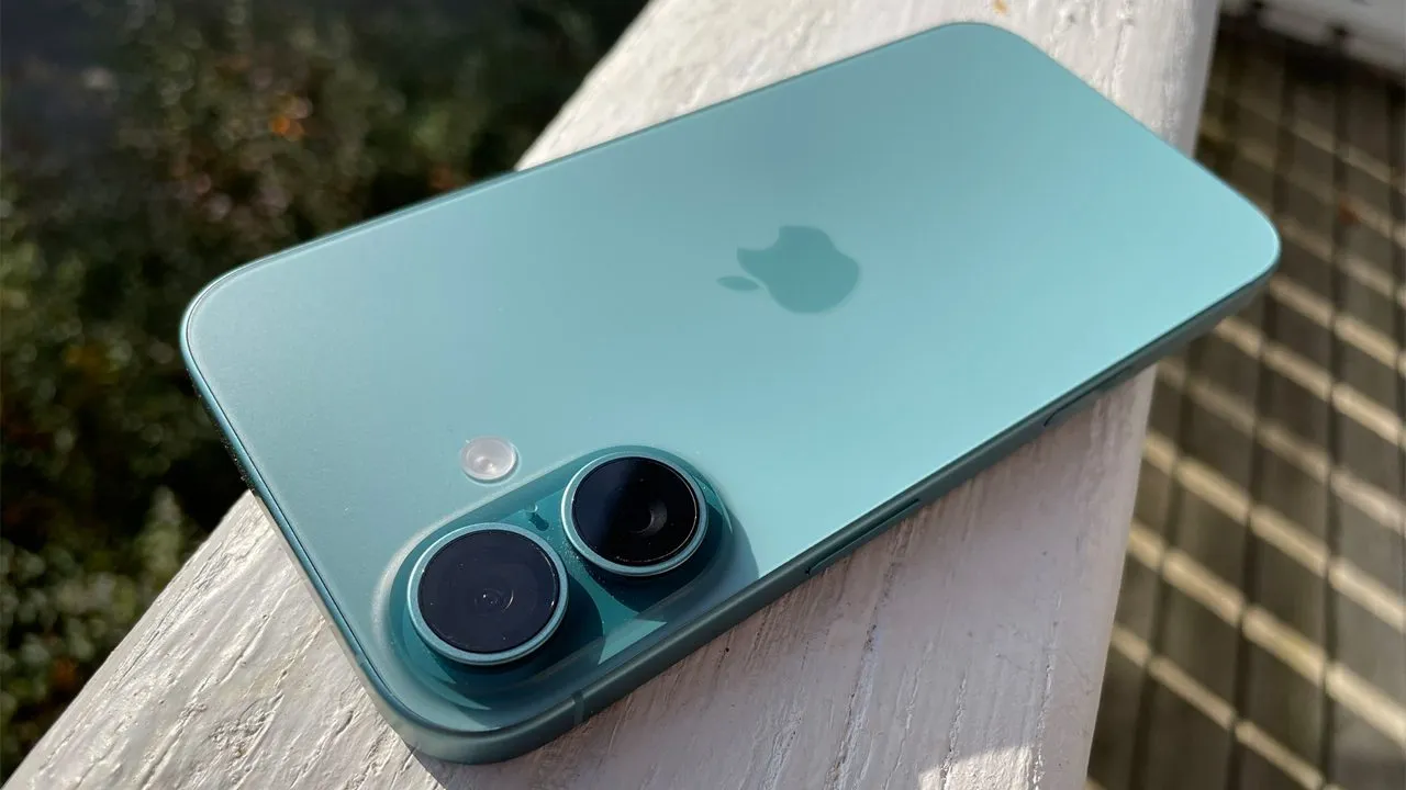 گوشی موبایل اپل مدل iPhone 16 CH