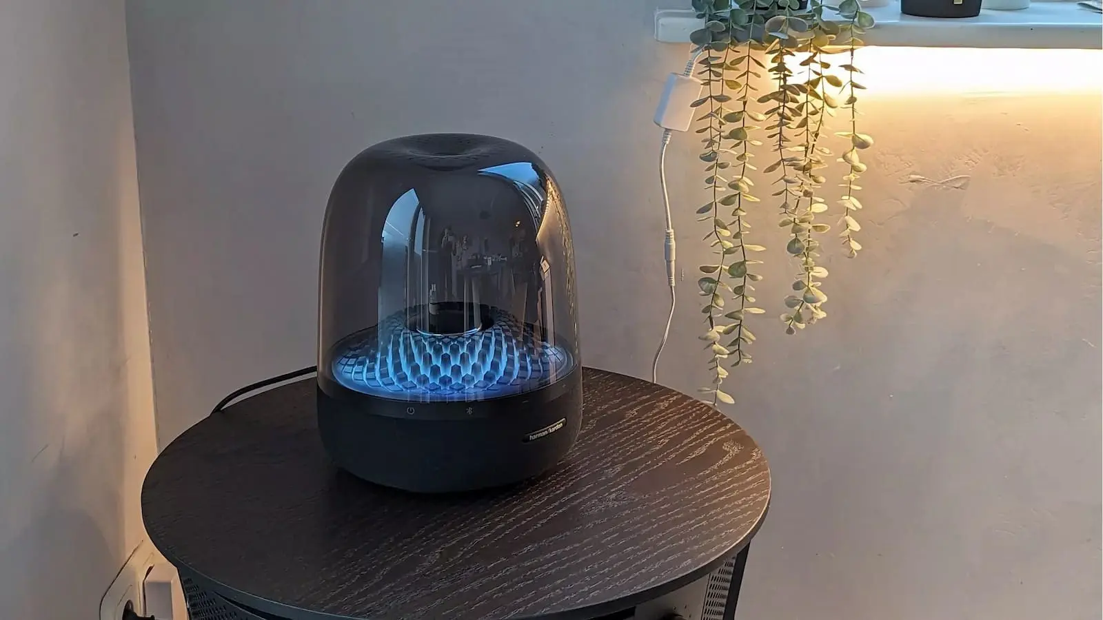 اسپیکر بلوتوثی هارمن کاردن مدل Aura Studio 4